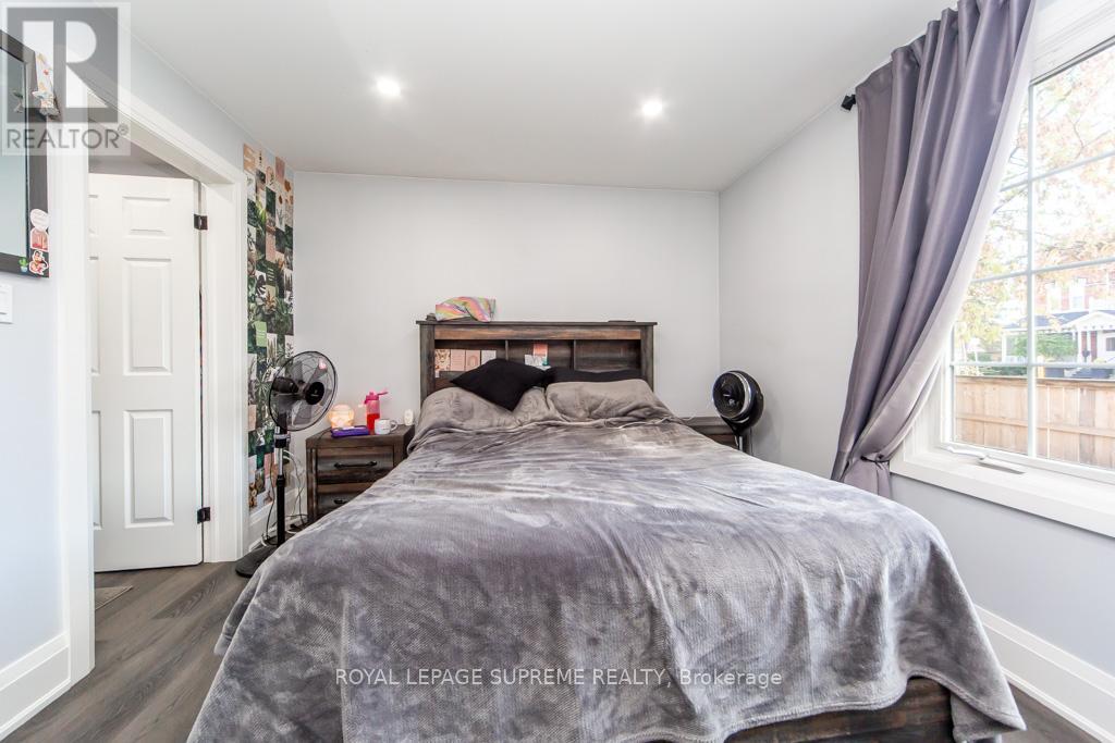 248 Mississaga Street W, Orillia, Ontario  L3V 3B5 - Photo 11 - S12473762