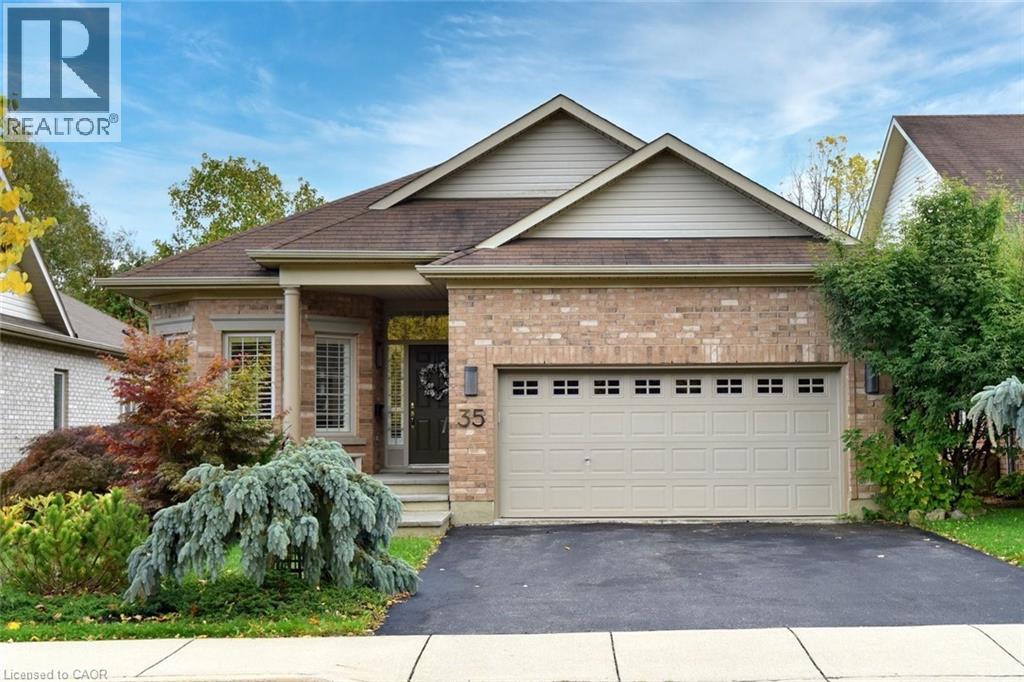 35 Riding Park Place, Dundas, Ontario  L9H 0B1 - Photo 1 - 40780948