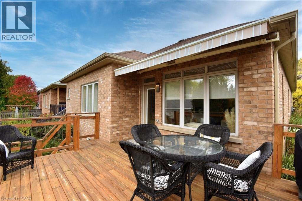 35 Riding Park Place, Dundas, Ontario  L9H 0B1 - Photo 42 - 40780948