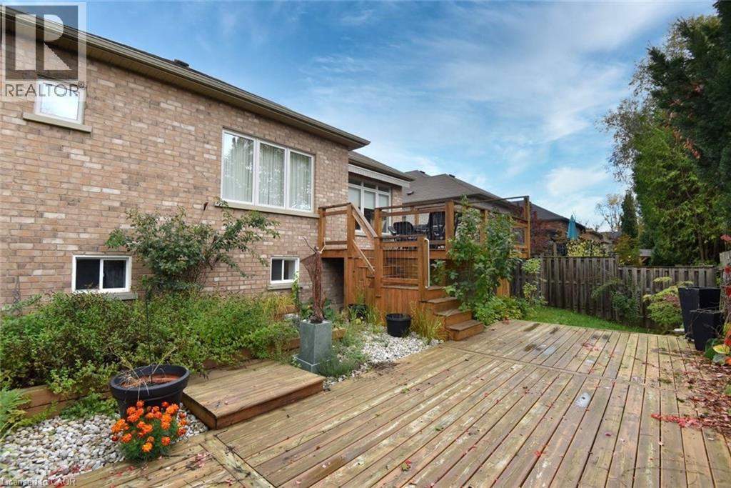 35 Riding Park Place, Dundas, Ontario  L9H 0B1 - Photo 44 - 40780948