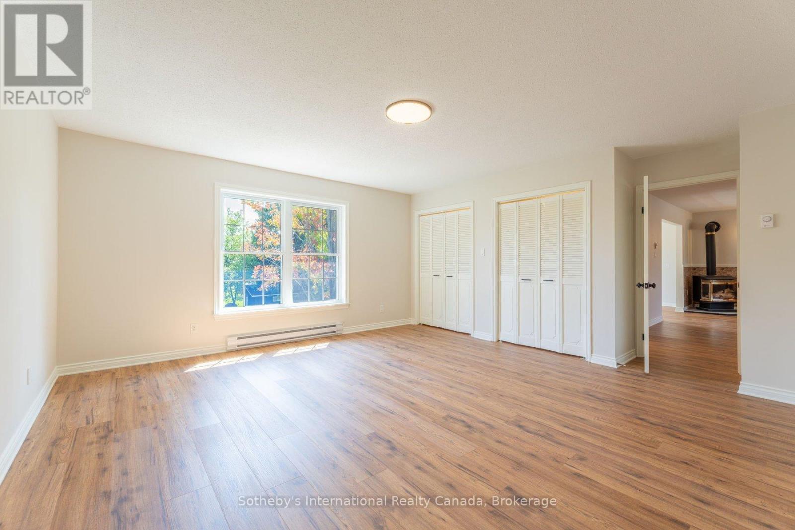 31 Elizabeth Street E, Clearview (Creemore), Ontario  L0M 1G0 - Photo 38 - S12473950