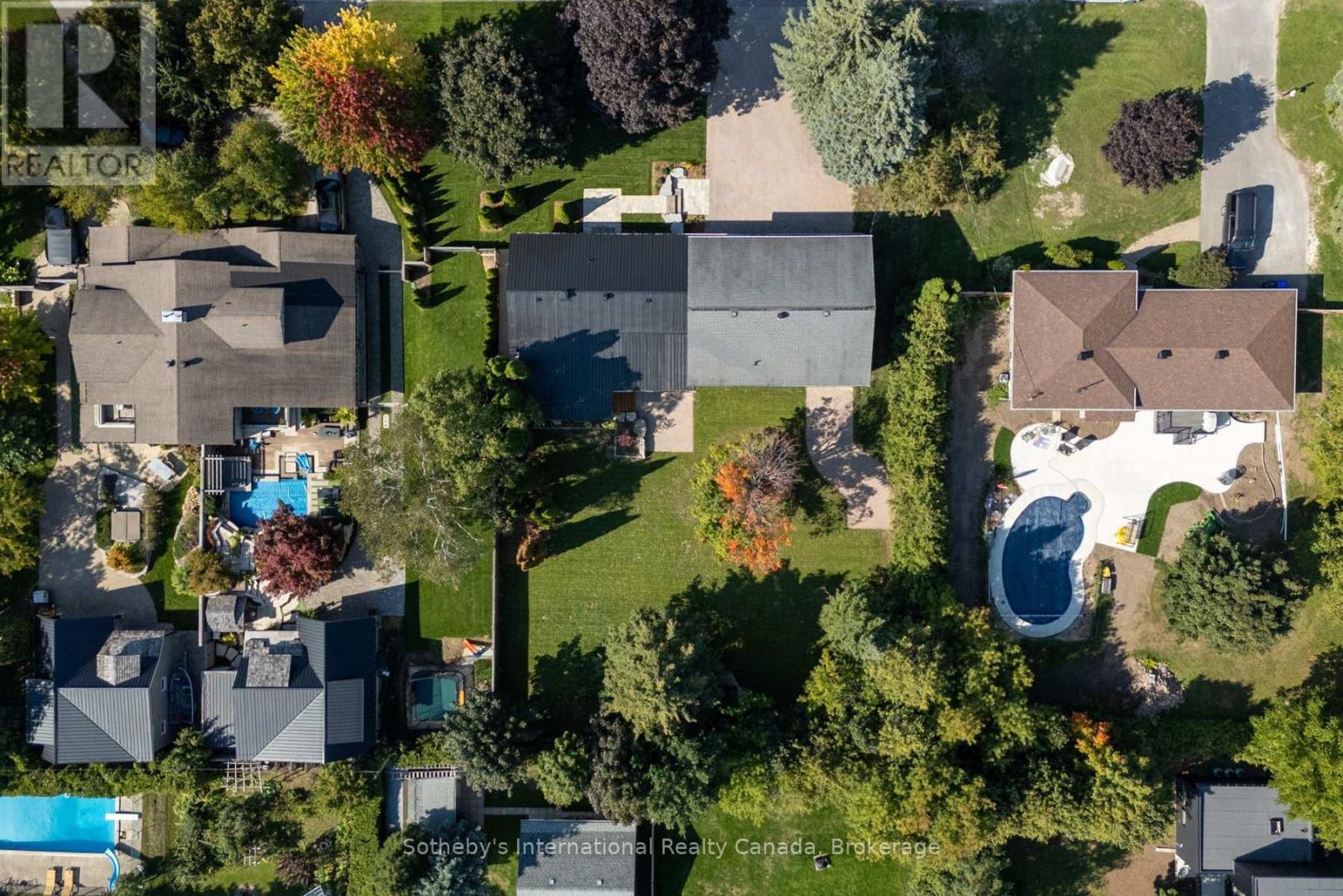 31 Elizabeth Street E, Clearview (Creemore), Ontario  L0M 1G0 - Photo 48 - S12473950