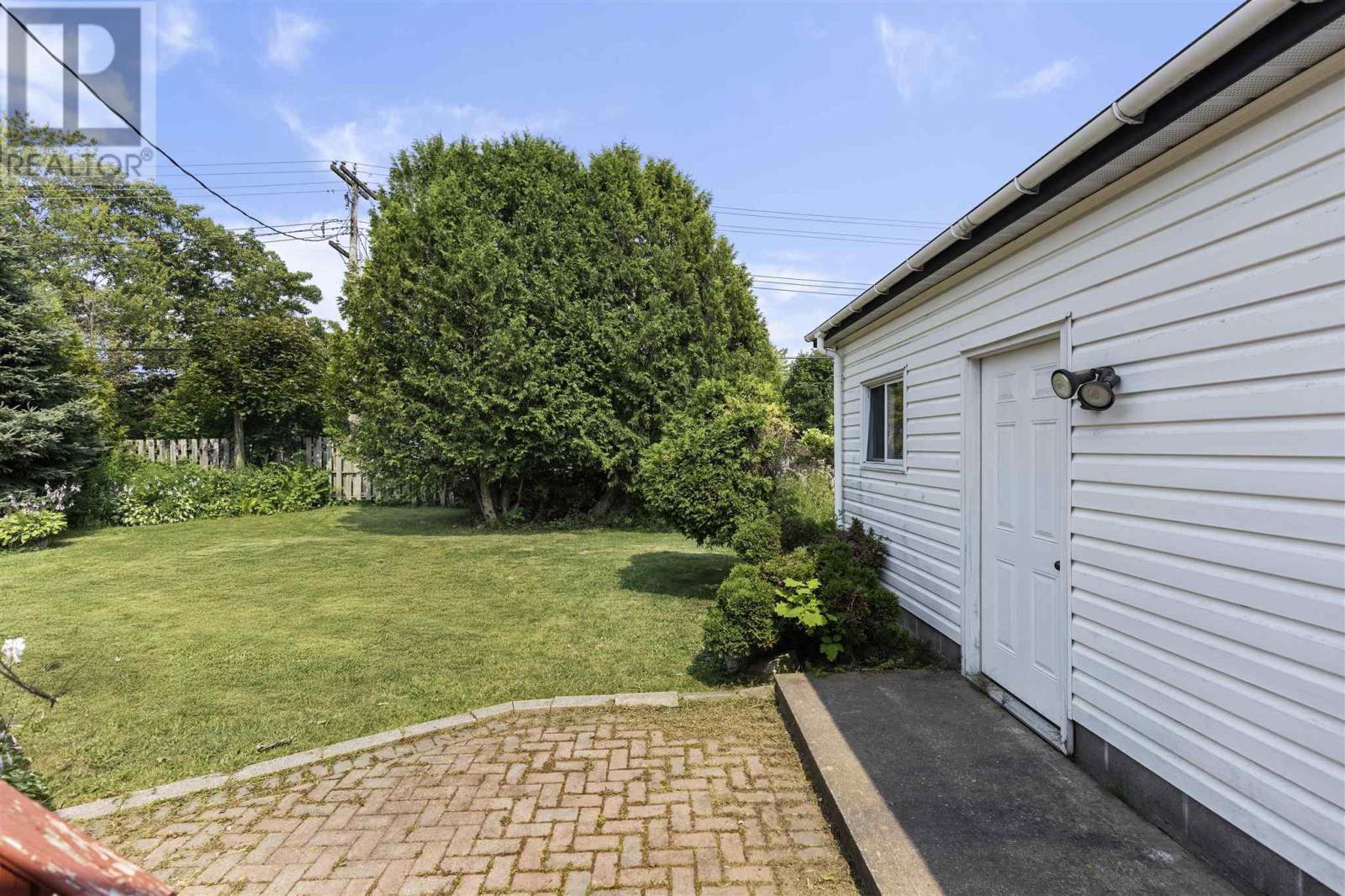 185 Plaintree Dr, Sault Ste. Marie, Ontario  P6B 5G9 - Photo 32 - SM252116