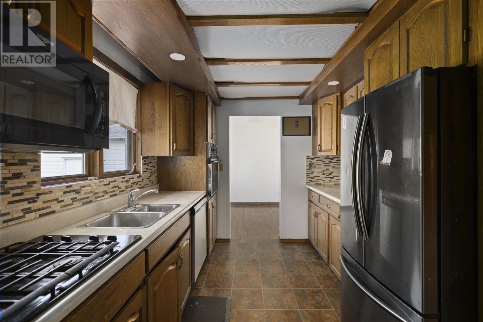 185 Plaintree Dr, Sault Ste. Marie, Ontario  P6B 5G9 - Photo 9 - SM252116