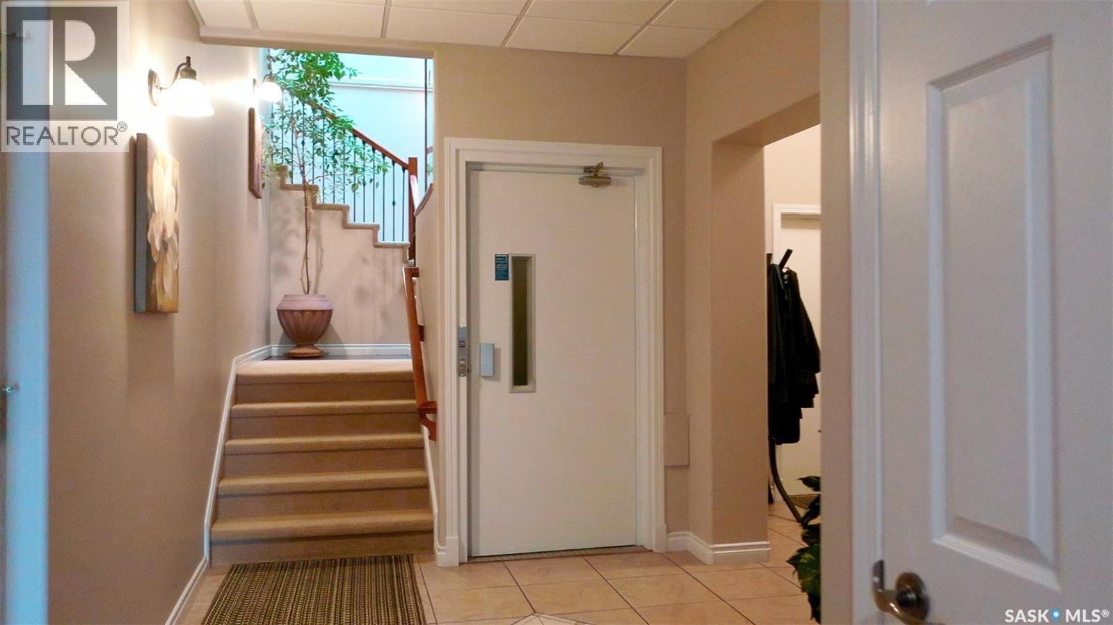 516 & 522 Broadway Street W, Yorkton, Saskatchewan  S3N 0P5 - Photo 28 - SK020219