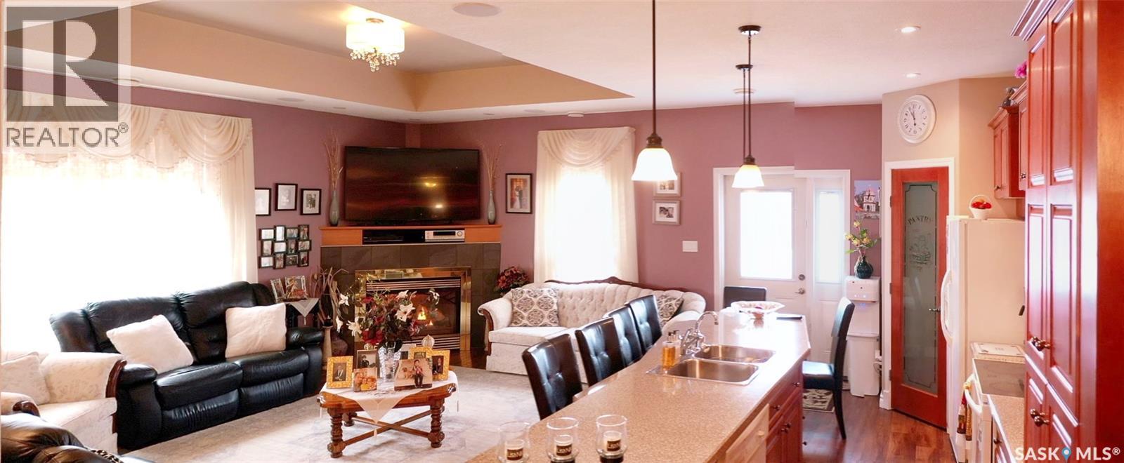 516 & 522 Broadway Street W, Yorkton, Saskatchewan  S3N 0P5 - Photo 34 - SK020219