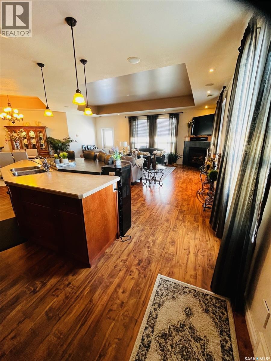 516 & 522 Broadway Street W, Yorkton, Saskatchewan  S3N 0P5 - Photo 32 - SK020219