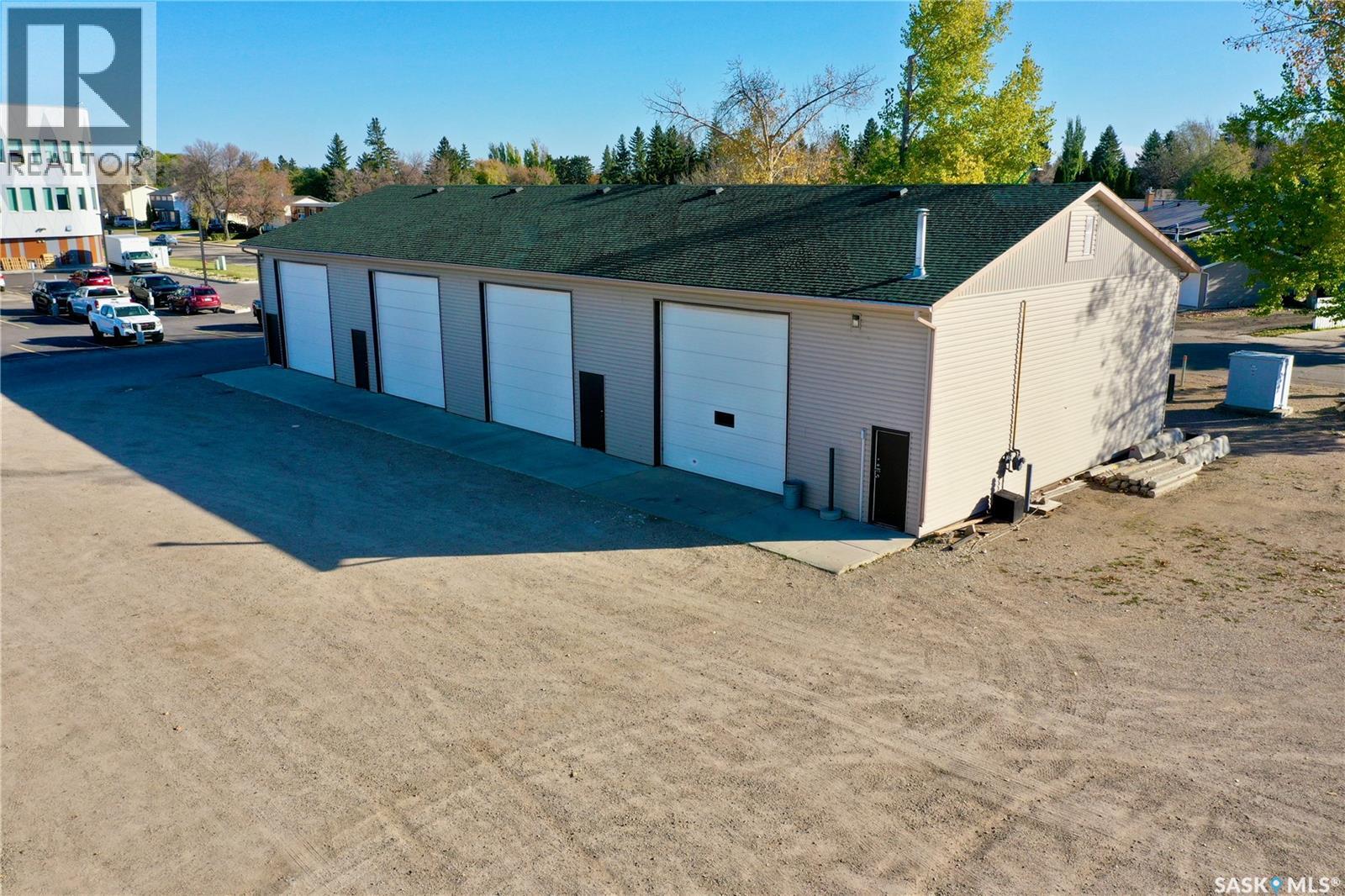 516 & 522 Broadway Street W, Yorkton, Saskatchewan  S3N 0P5 - Photo 45 - SK020219