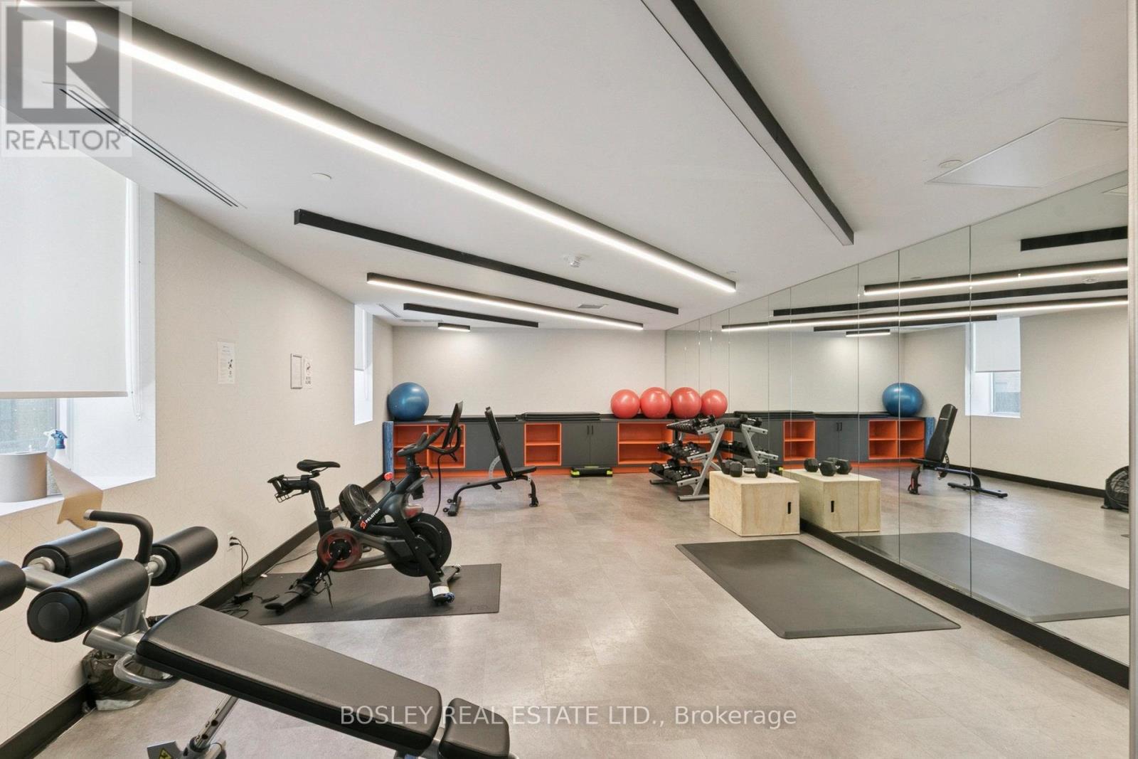 902 - 11 Lillian Street, Toronto, Ontario  M4S 2H7 - Photo 37 - C12473350