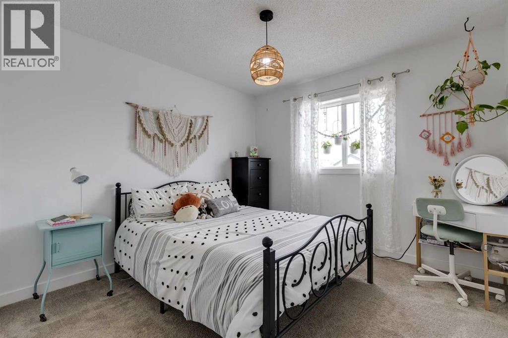 112 Fireside Drive, Cochrane, Alberta  T4C 0V6 - Photo 28 - A2249021