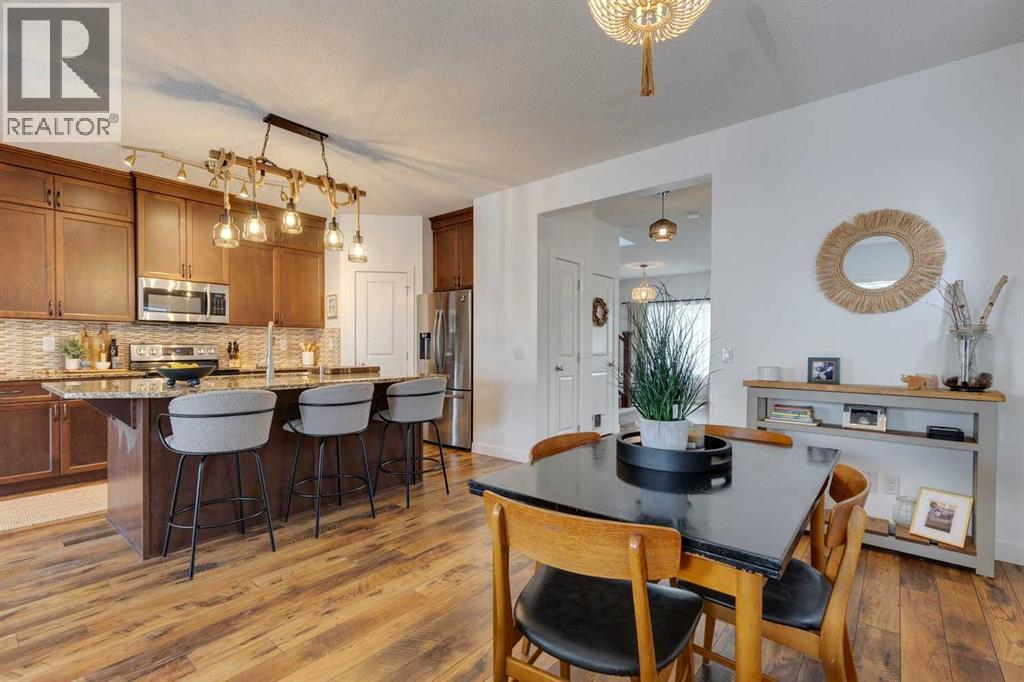 112 Fireside Drive, Cochrane, Alberta  T4C 0V6 - Photo 9 - A2249021