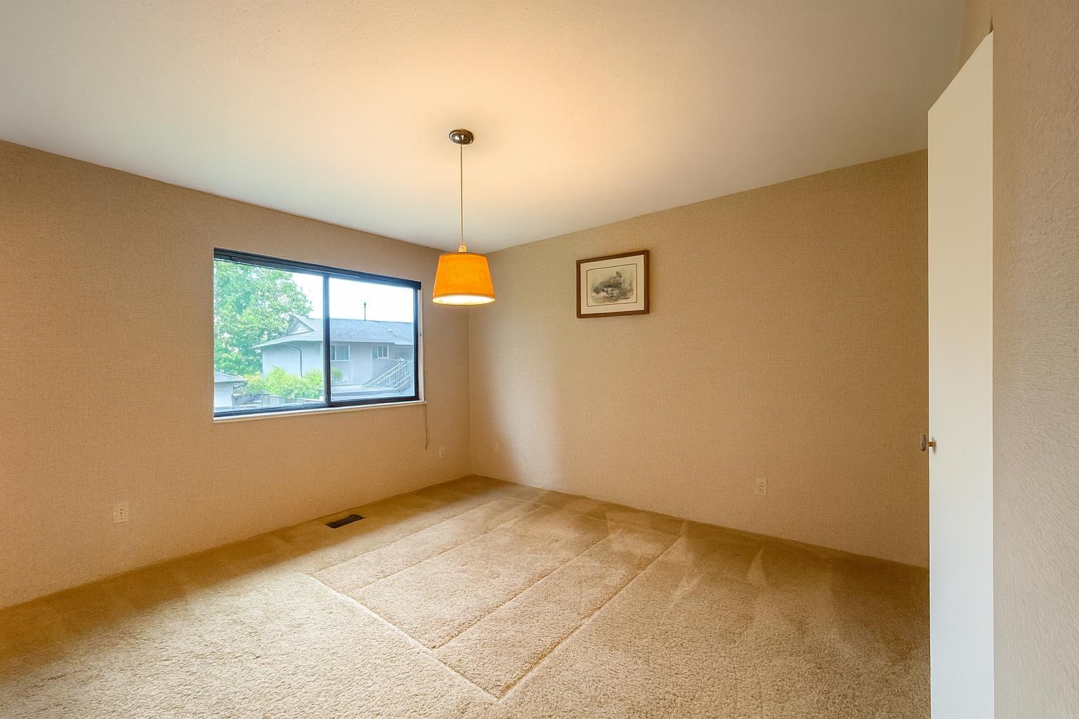 33295 Century Court, Abbotsford, British Columbia  V2S 5Y2 - Photo 10 - R3060383