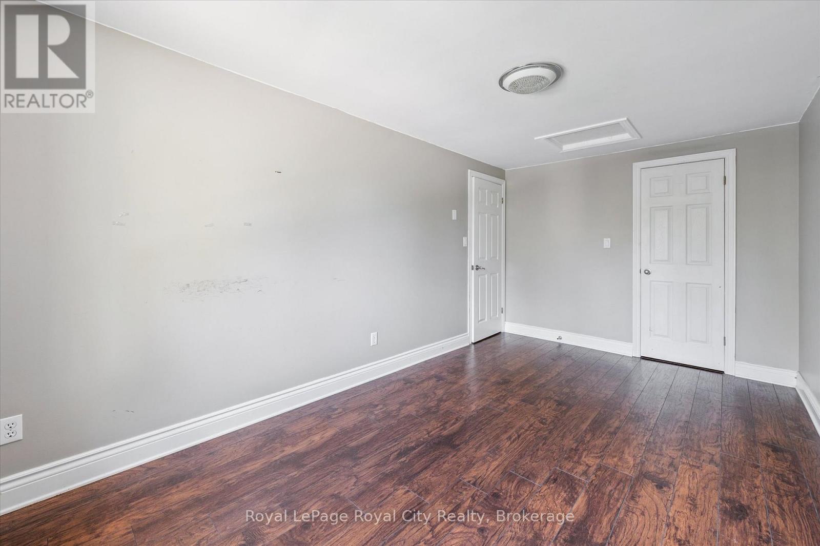 10 Woodborough Road, Guelph (Kortright West), Ontario  N1G 3K5 - Photo 21 - X12473875