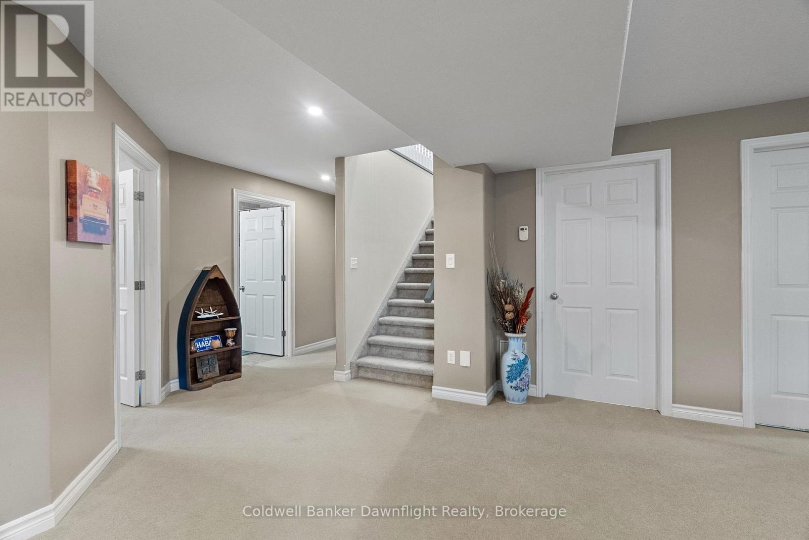 86 Huron Street W, South Huron (Exeter), Ontario  N0M 1S2 - Photo 27 - X12473941