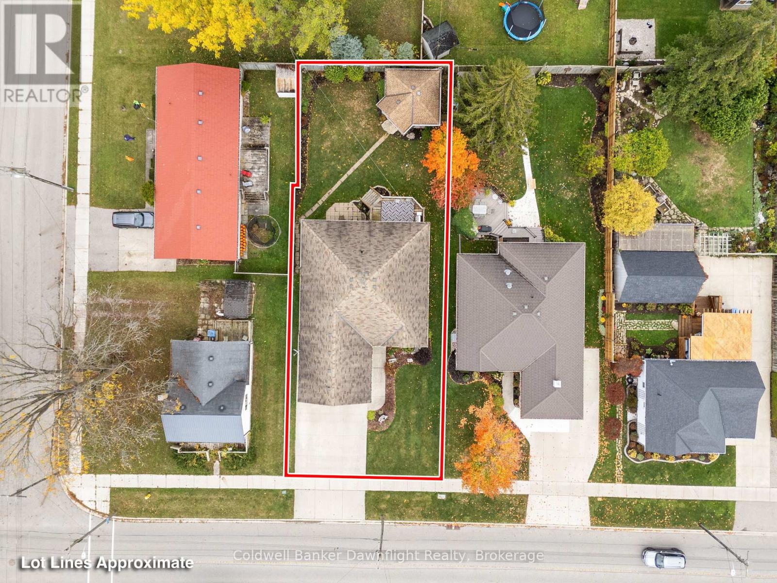 86 Huron Street W, South Huron (Exeter), Ontario  N0M 1S2 - Photo 3 - X12473941