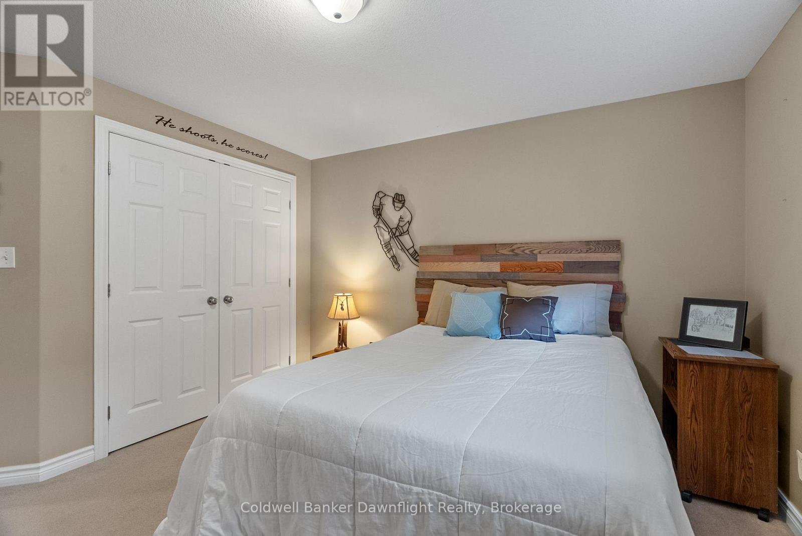 86 Huron Street W, South Huron (Exeter), Ontario  N0M 1S2 - Photo 31 - X12473941