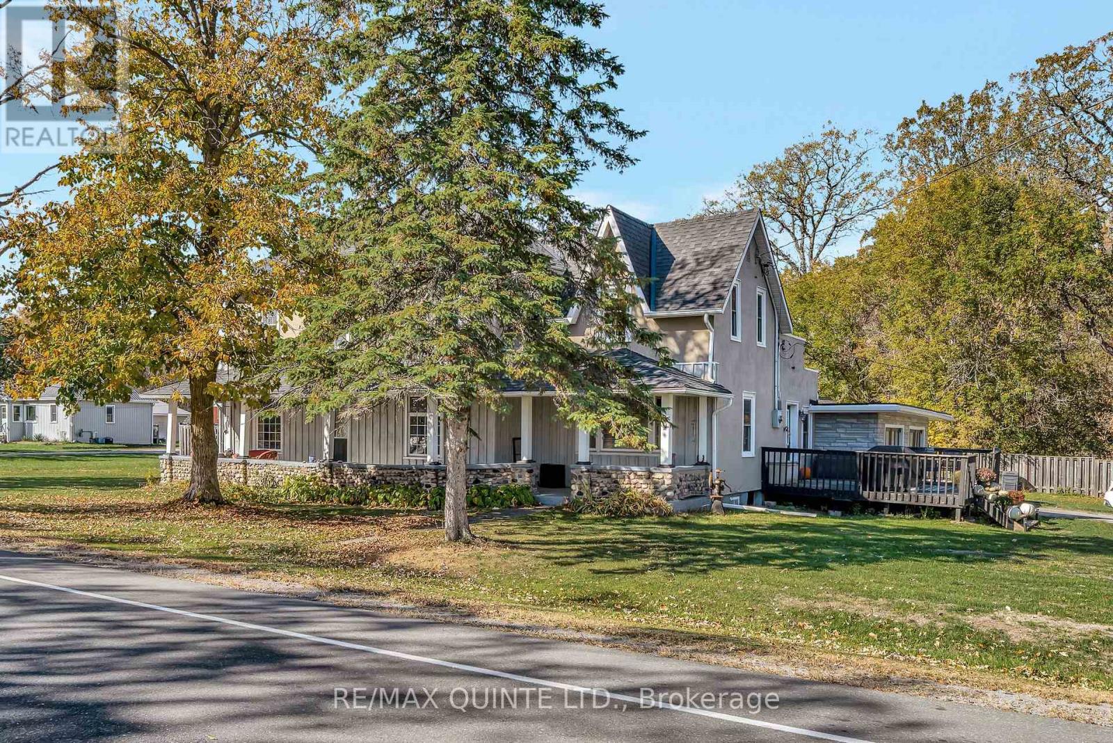 562 Trenton Frankford Road, Quinte West (Sidney Ward), Ontario  K8V 5P6 - Photo 8 - X12473905