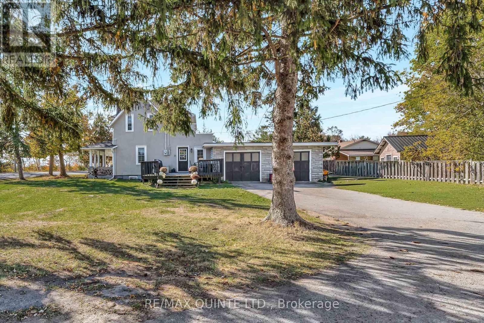 562 Trenton Frankford Road, Quinte West (Sidney Ward), Ontario  K8V 5P6 - Photo 9 - X12473905