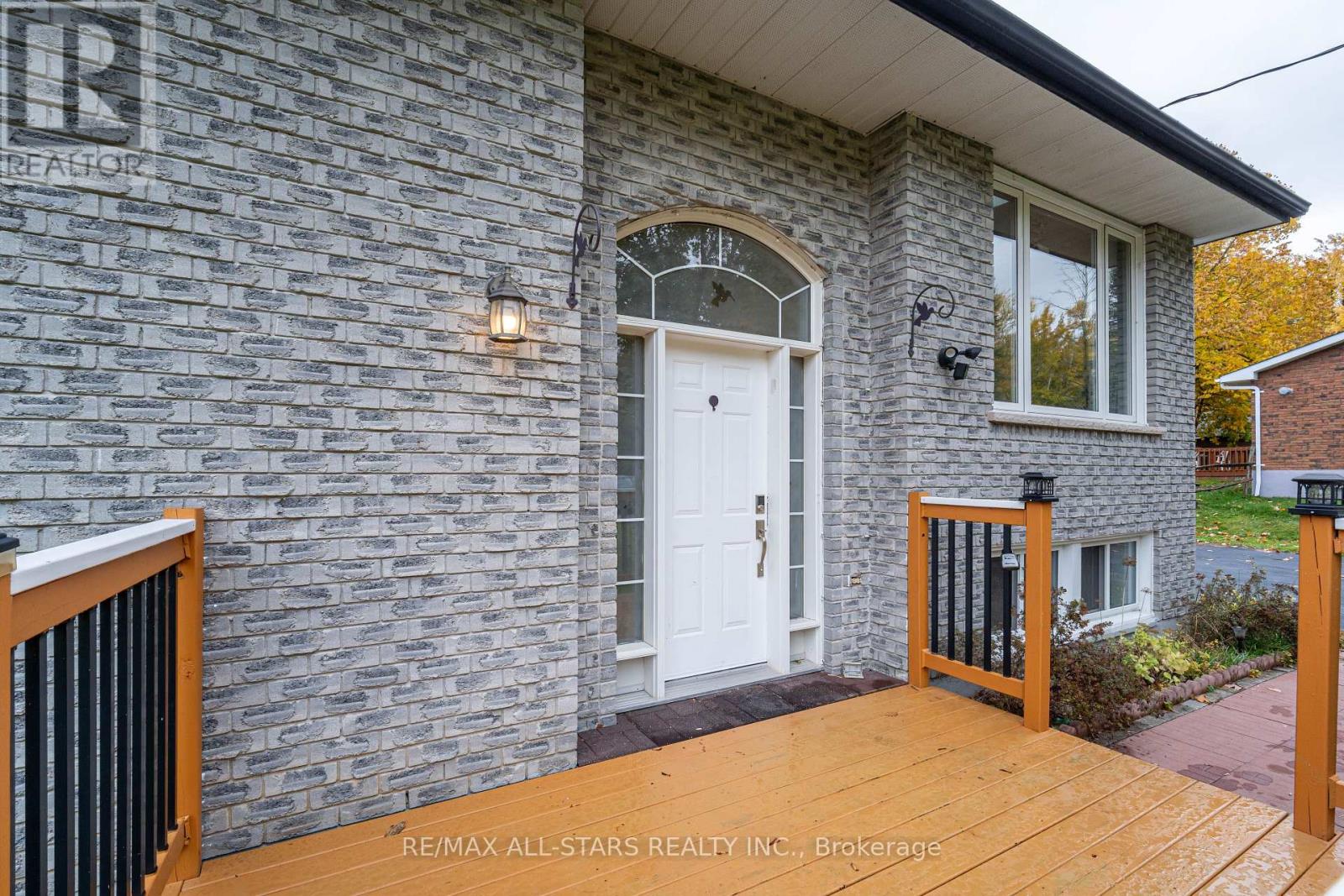 32 Liberty Lane, Kawartha Lakes (Omemee), Ontario  K0L 2W0 - Photo 3 - X12473915