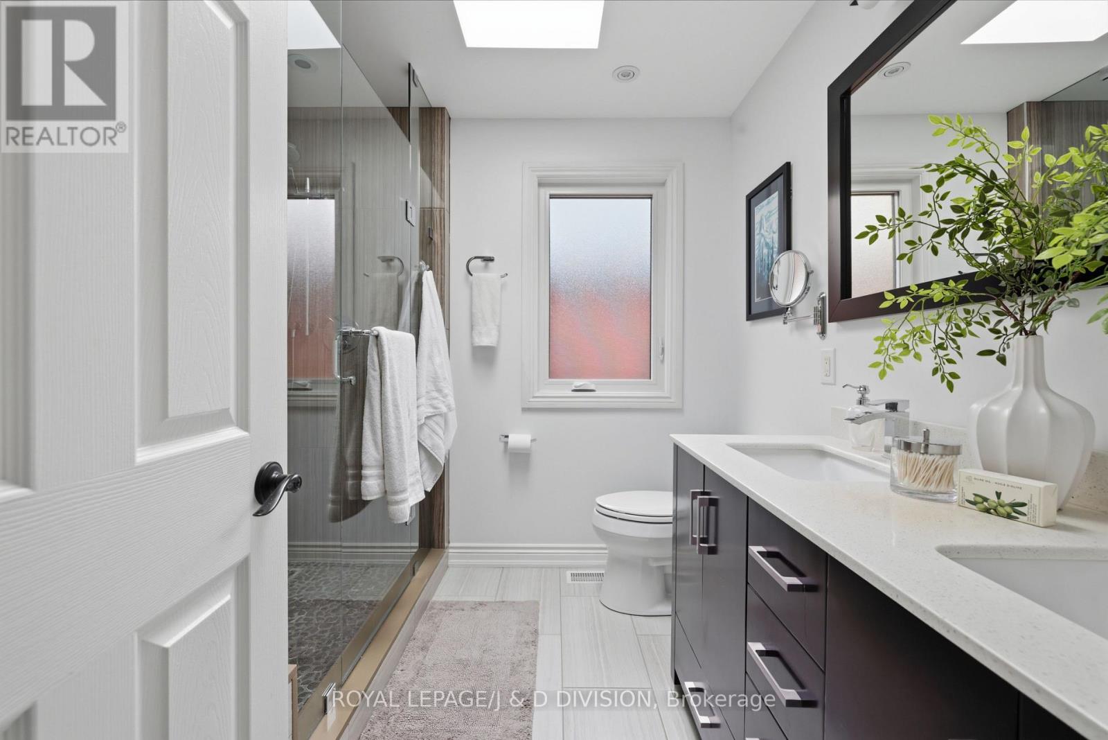 198 Glenview Avenue, Toronto, Ontario  M4R 1R3 - Photo 23 - C12473738