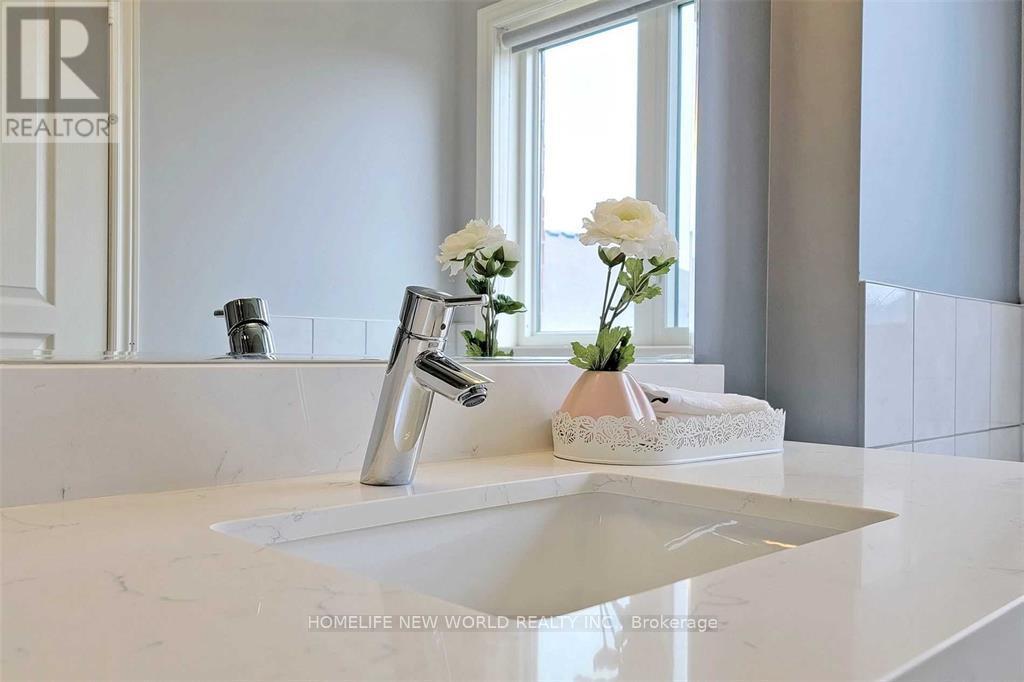 3034 Eighth Line, Oakville (Jm Joshua Meadows), Ontario  L6H 0S5 - Photo 25 - W12473740