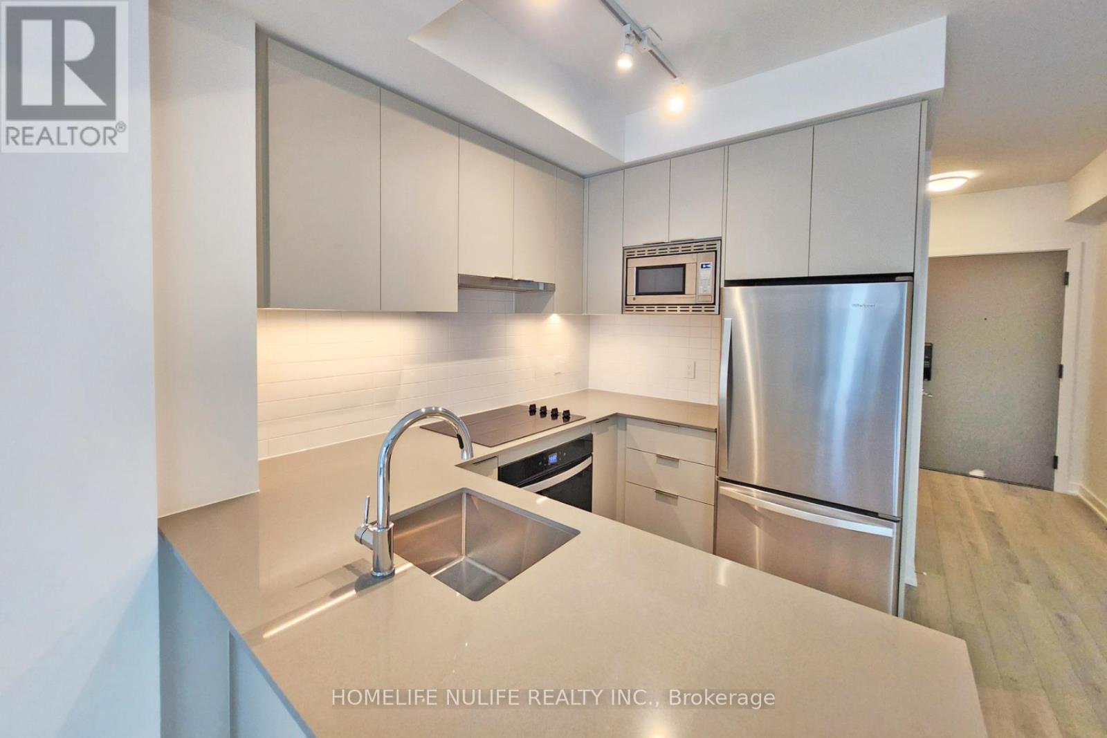 1401 - 3079 Trafalgar Road, Oakville, Ontario  L6H 8C5 - Photo 12 - W12473764
