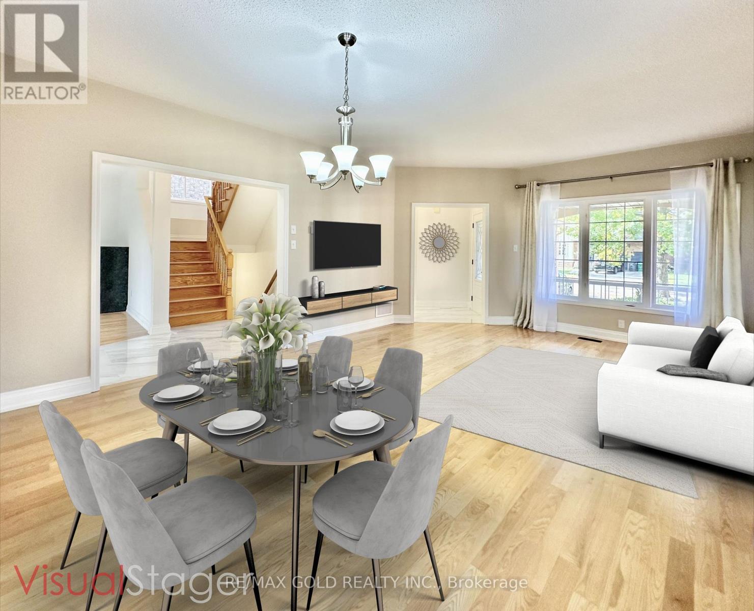 3401 Crompton Crescent, Mississauga, Ontario  L5B 4C7 - Photo 4 - W12473794