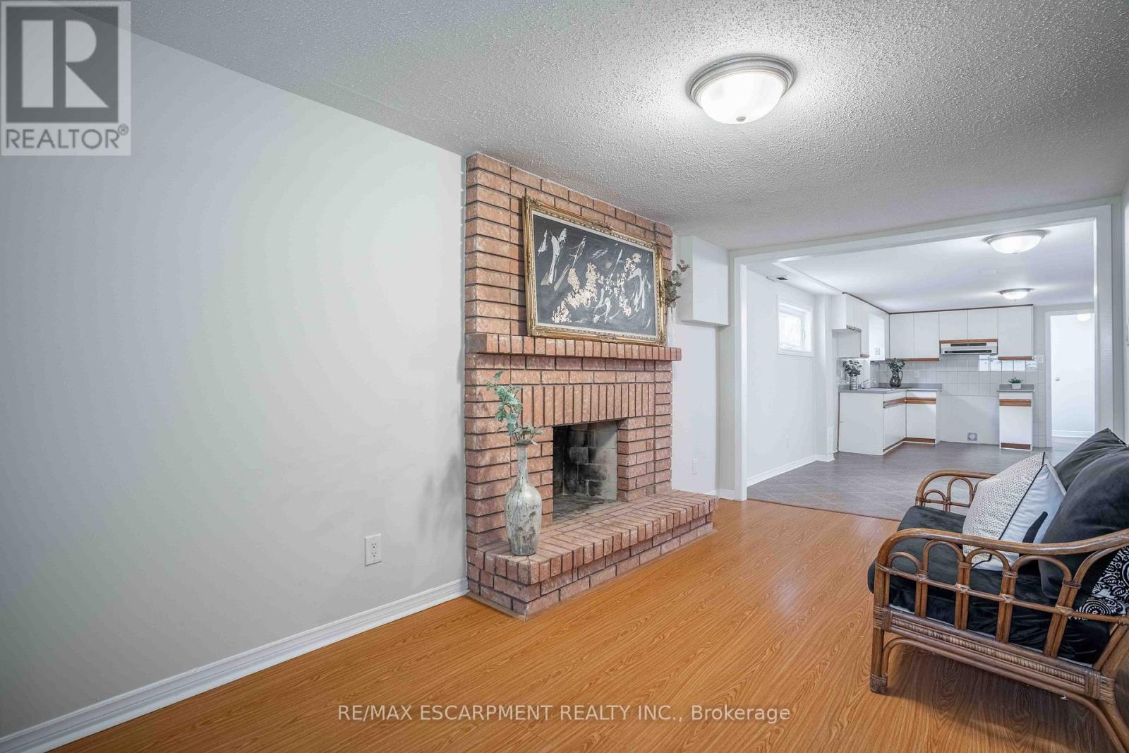 2559 Kingsberry Crescent, Mississauga, Ontario  L5B 2K7 - Photo 35 - W12473800