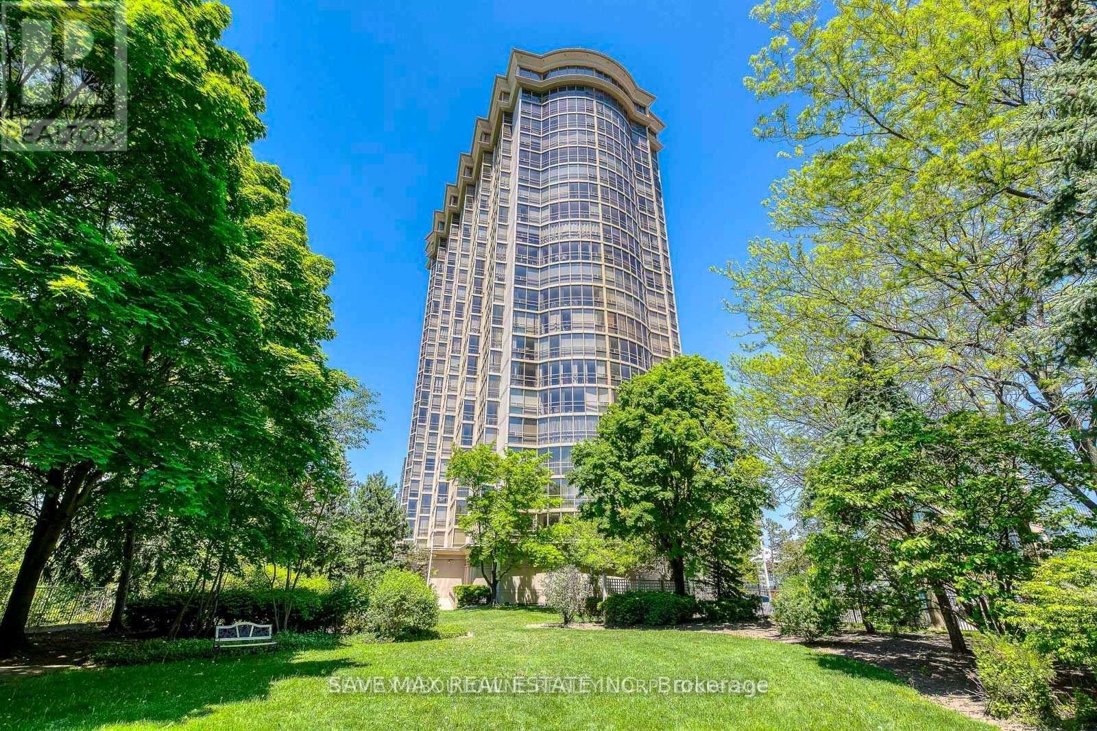 1906 - 50 Eglington Avenue W, Mississauga, Ontario  L5R 3P5 - Photo 2 - W12473838