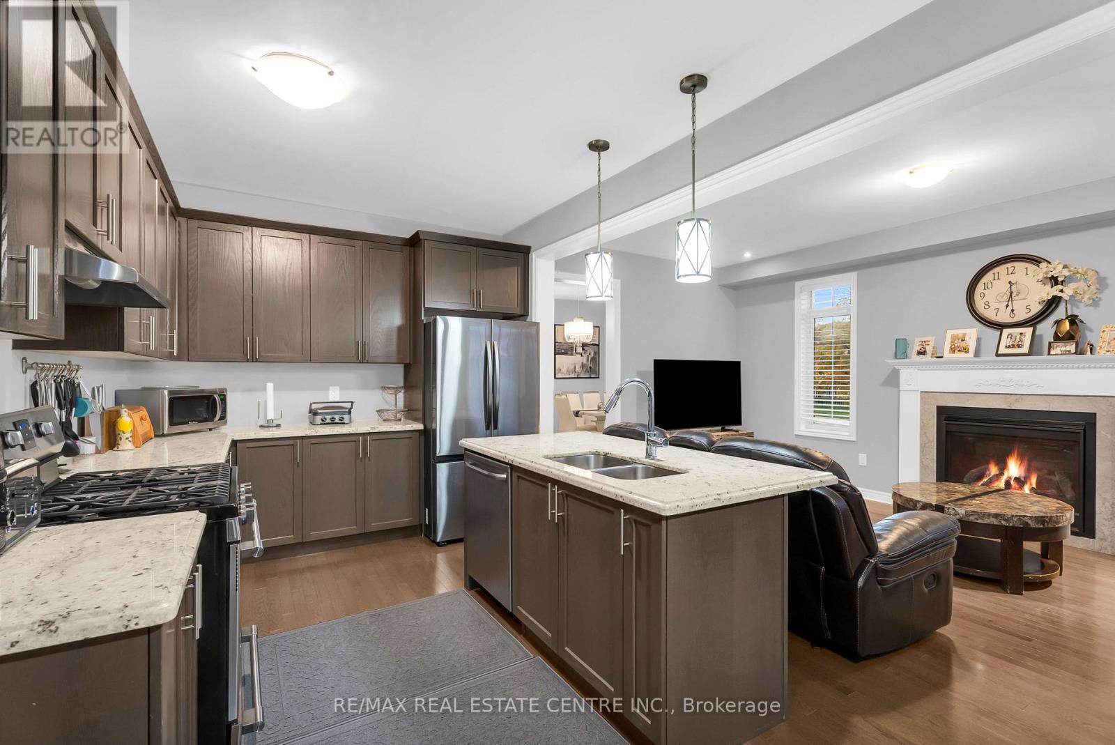 1 Perdita Road, Brampton (Bram West), Ontario  L6Y 6B1 - Photo 24 - W12473862