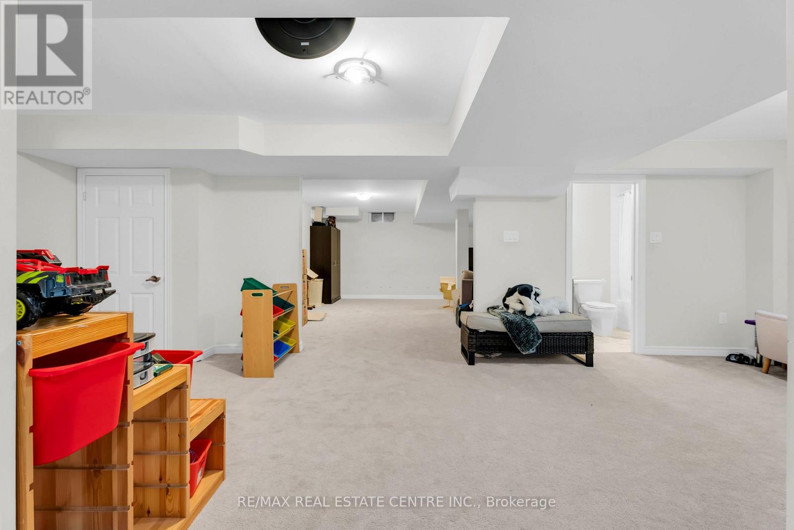 1 Perdita Road, Brampton (Bram West), Ontario  L6Y 6B1 - Photo 40 - W12473862