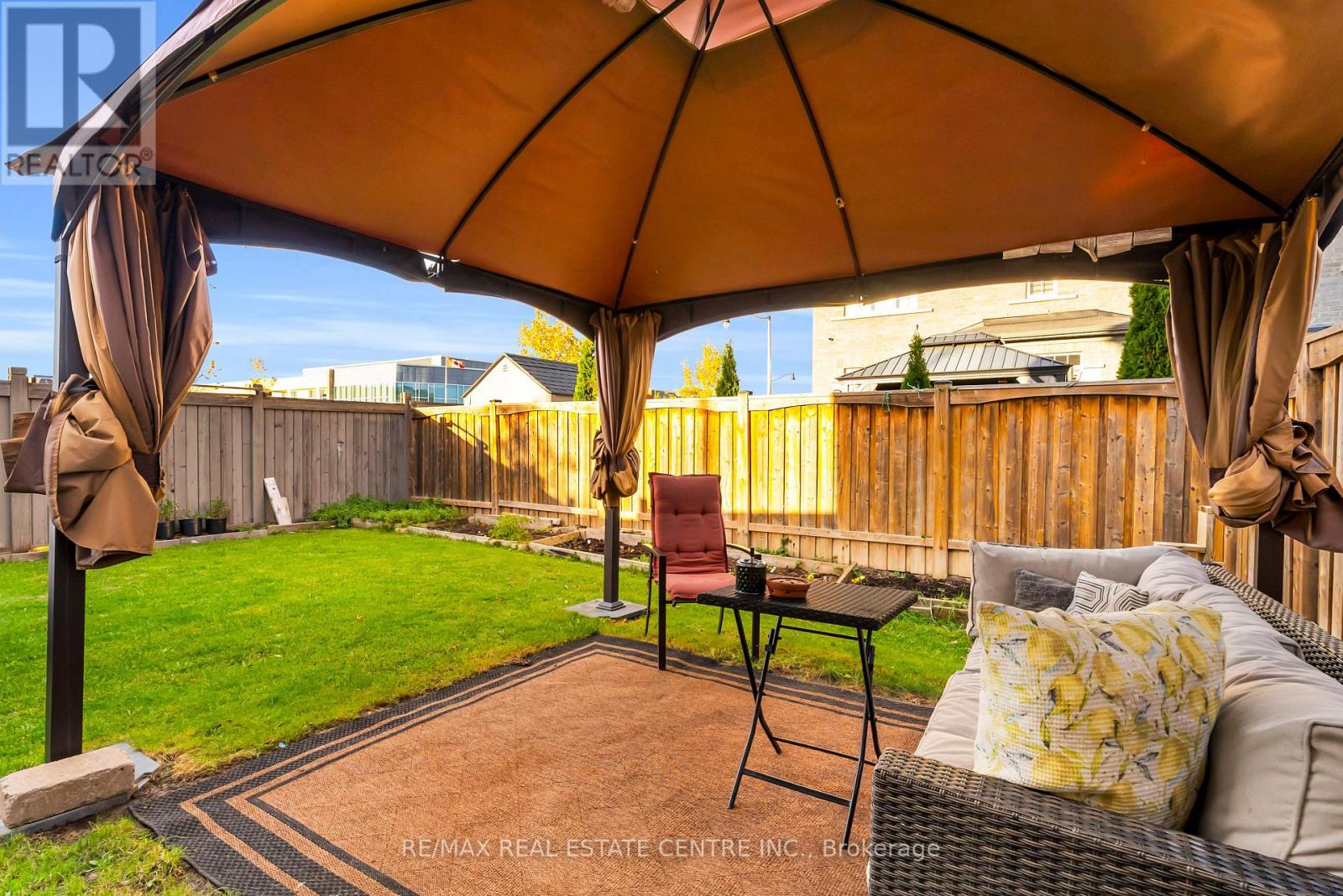 1 Perdita Road, Brampton (Bram West), Ontario  L6Y 6B1 - Photo 47 - W12473862