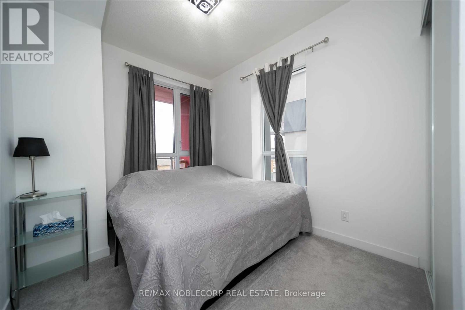 C321 - 5260 Dundas Street, Burlington, Ontario  L7L 0J7 - Photo 11 - W12473869
