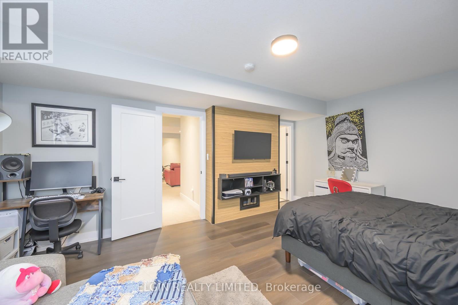 107 Optimist Drive, Southwold, Ontario  N5P 0G2 - Photo 43 - X12473916