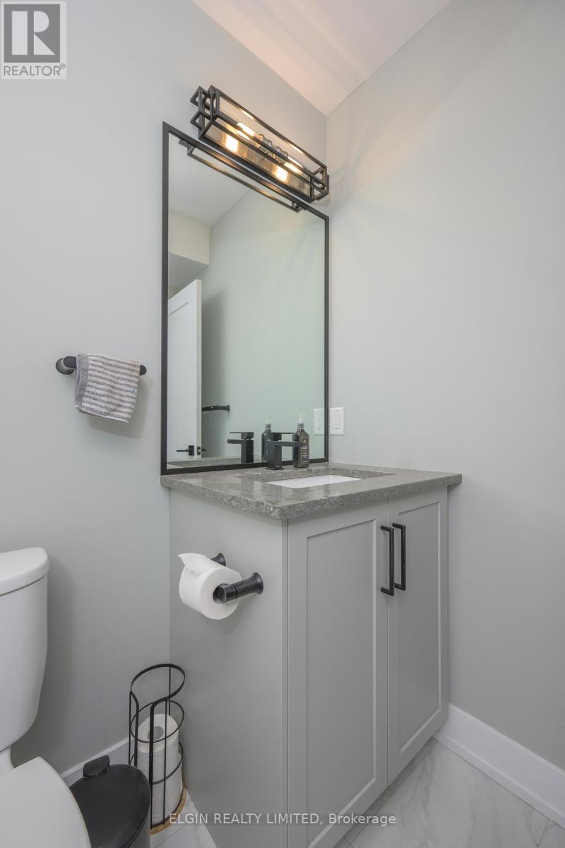 107 Optimist Drive, Southwold, Ontario  N5P 0G2 - Photo 45 - X12473916