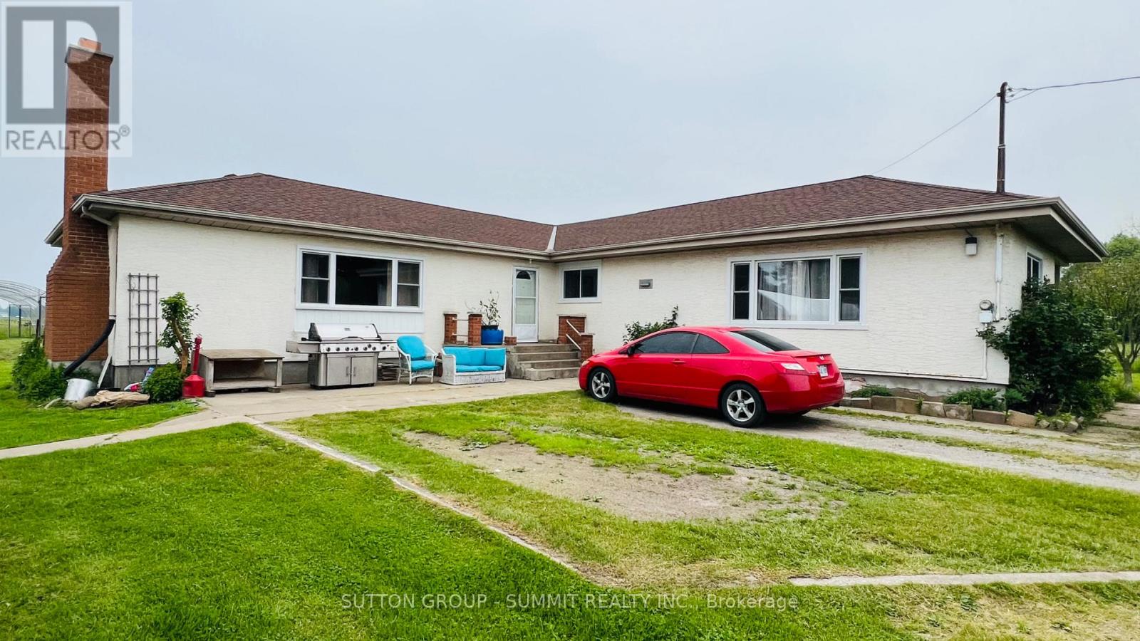 Property at 84 EAST WEST LINE image 2