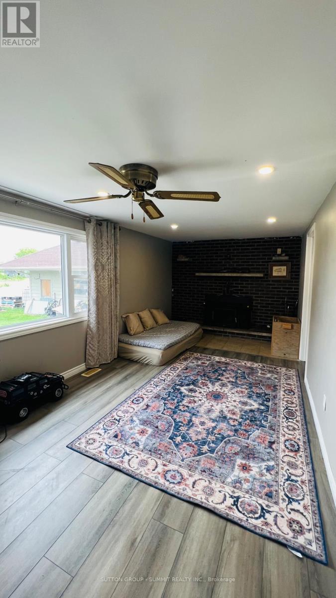 84 East West Line, Niagara-On-The-Lake, Ontario  L0S 1J0 - Photo 32 - X12456828