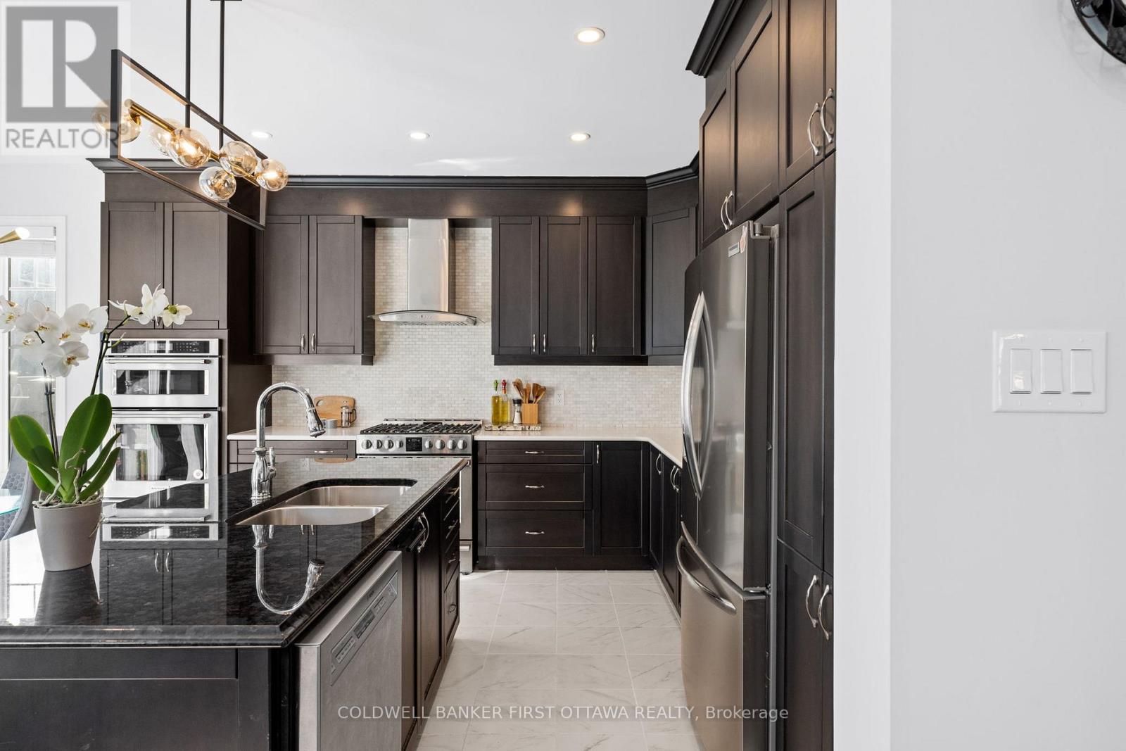 149 Celestial Grove, Ottawa, Ontario  K2J 6R6 - Photo 16 - X12473912