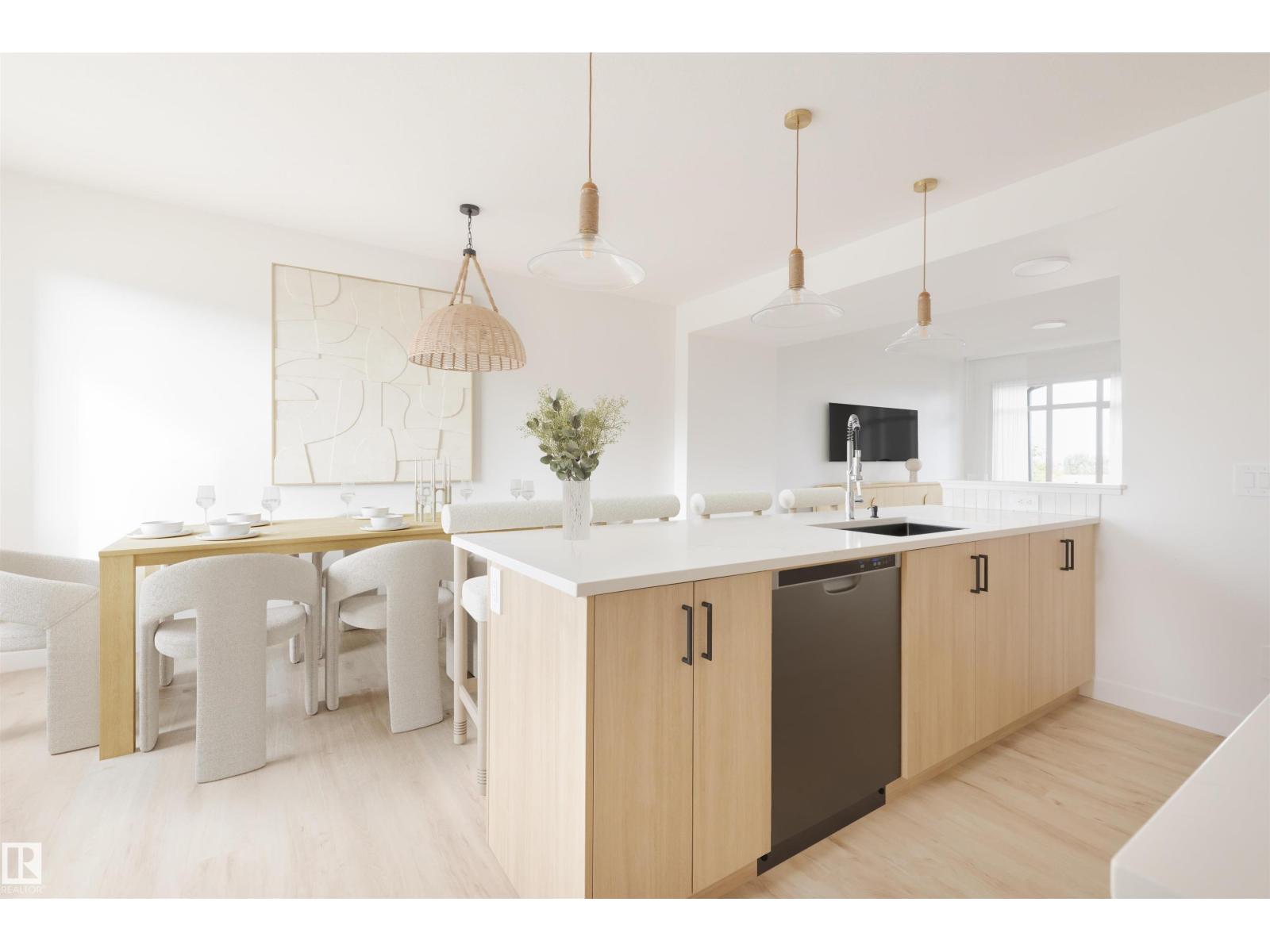 653 Cambrian Bv, Sherwood Park, Alberta  T0B 0B0 - Photo 2 - E4462929