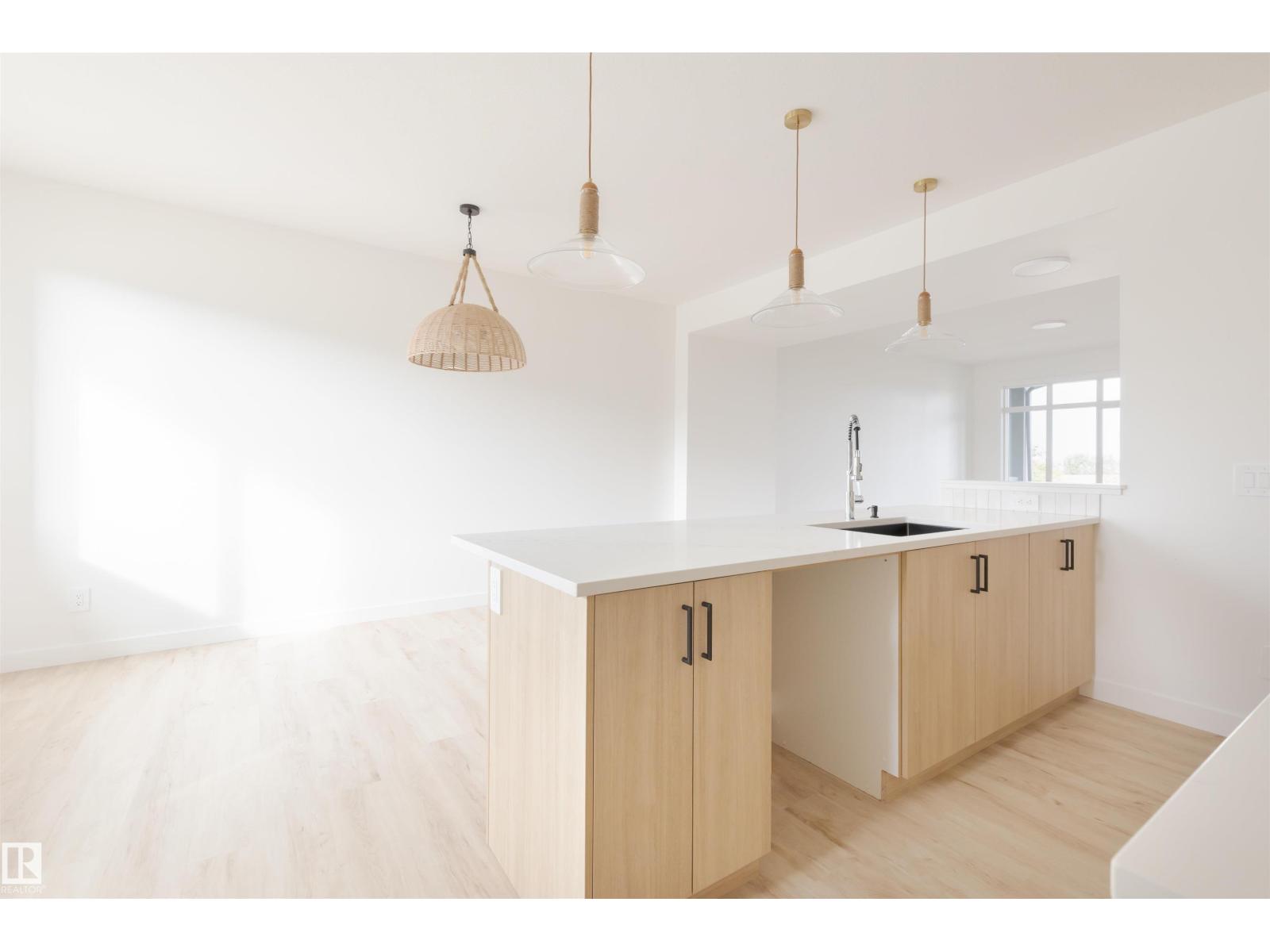 653 Cambrian Bv, Sherwood Park, Alberta  T0B 0B0 - Photo 8 - E4462929