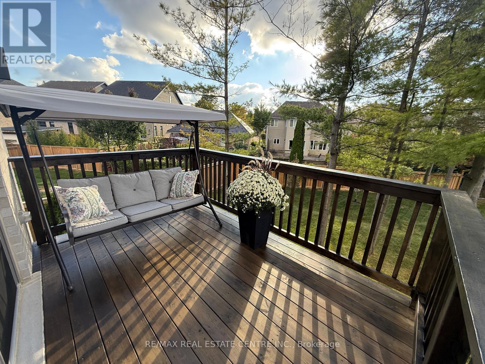 43 Ferris Circle, Guelph, Ontario  N1G 0H2 - Photo 12 - X12473709