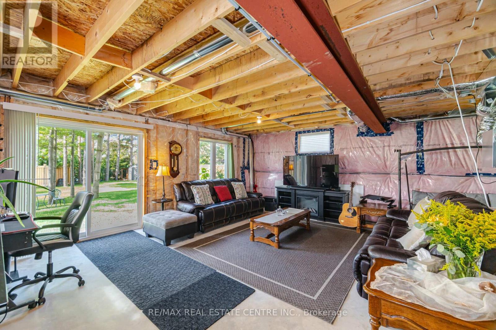 43 Ferris Circle, Guelph, Ontario  N1G 0H2 - Photo 31 - X12473709