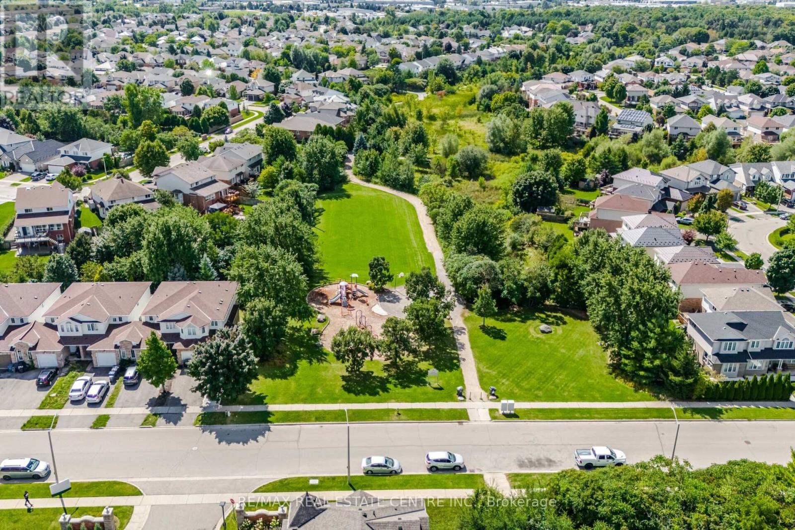 43 Ferris Circle, Guelph, Ontario  N1G 0H2 - Photo 40 - X12473709