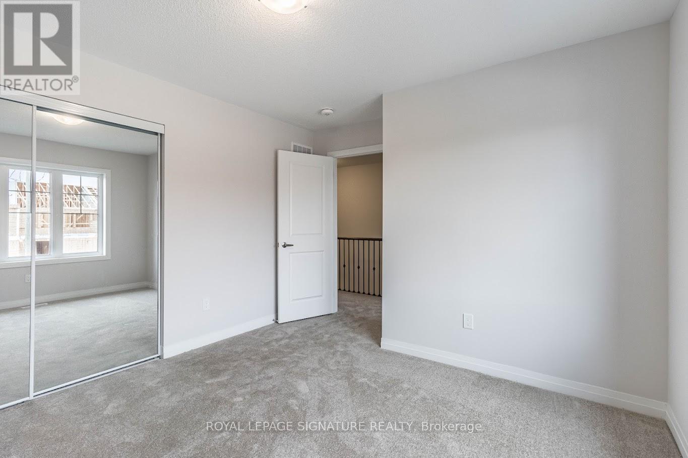 56 Freedom Crescent, Hamilton, Ontario  L0R 1W0 - Photo 35 - X12473741