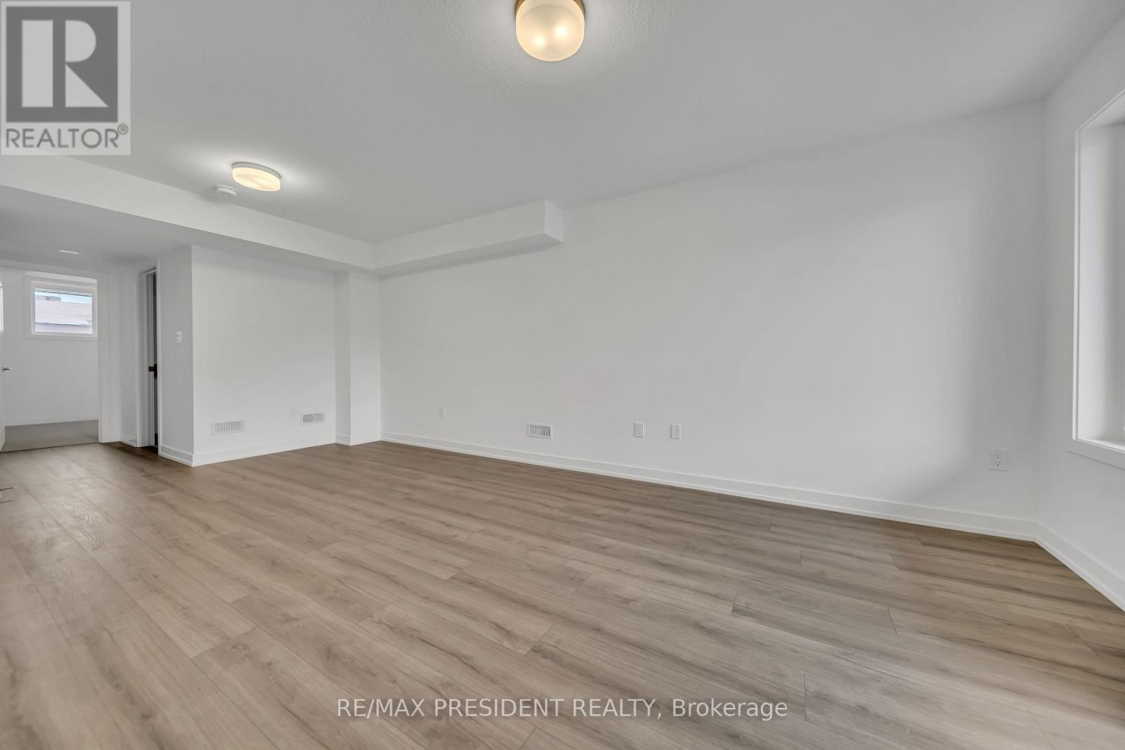 81 - 940 David Street, Centre Wellington, Ontario  N1M 0L7 - Photo 8 - X12473783