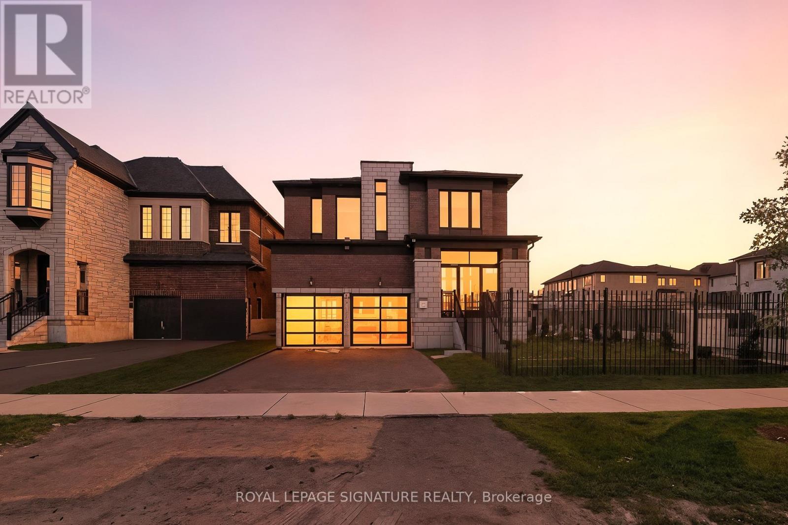 984 CENTENNIAL COURT, Woodstock, Ontario