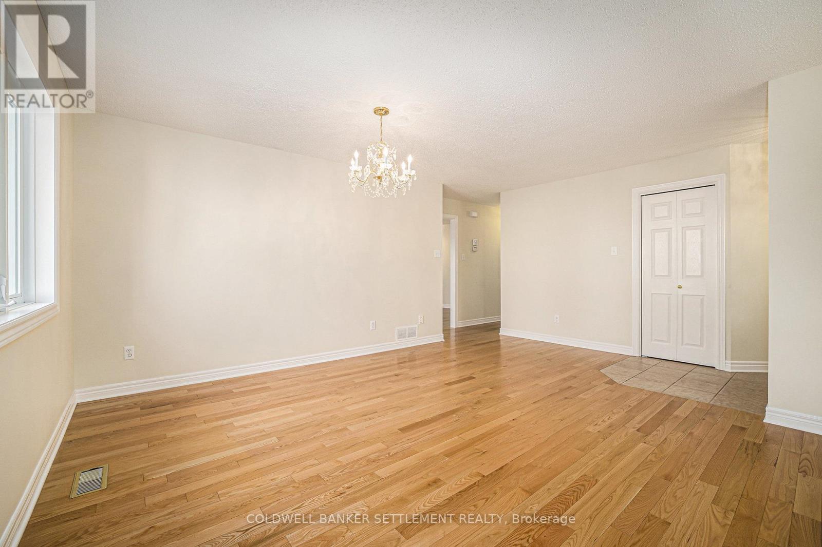 4 Treelawn Boulevard, Perth, Ontario  K7H 3L9 - Photo 7 - X12473918