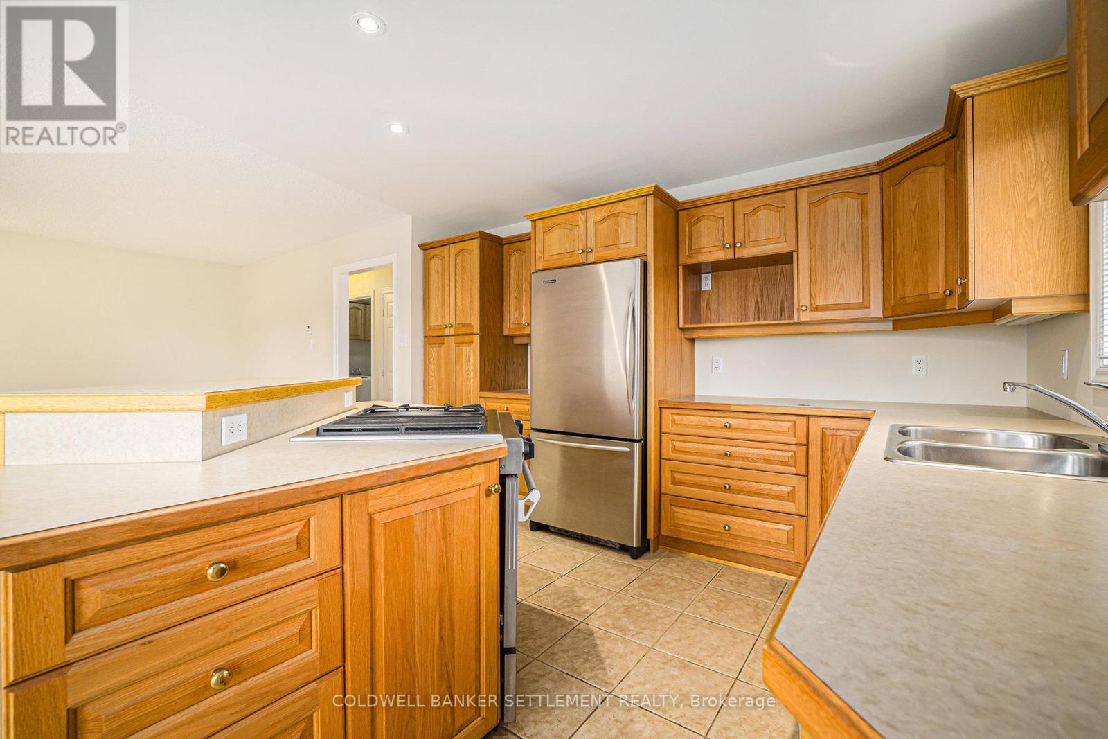 4 Treelawn Boulevard, Perth, Ontario  K7H 3L9 - Photo 9 - X12473918
