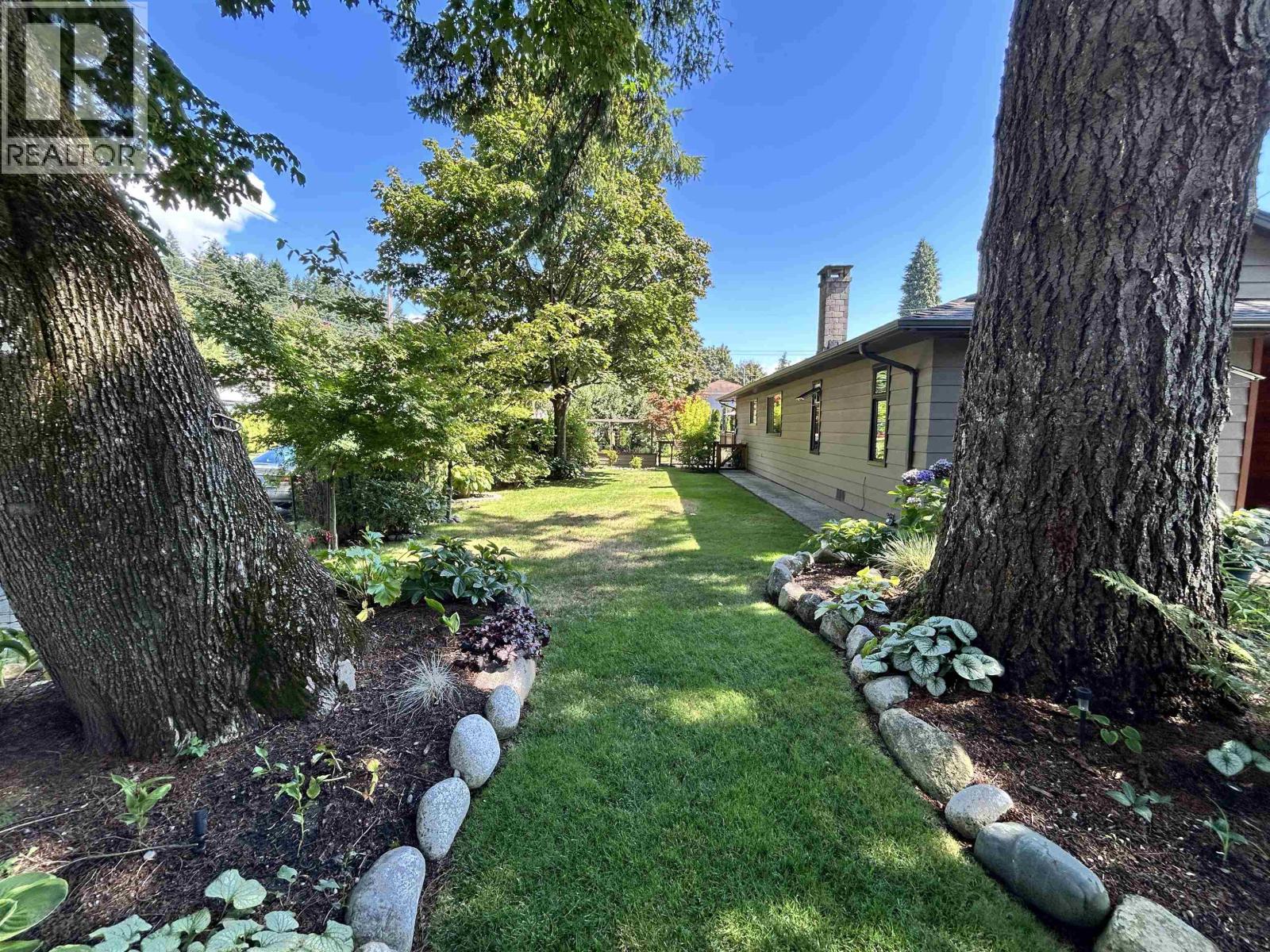 1798 Garden Avenue, North Vancouver, British Columbia  V7P 3A7 - Photo 13 - R3060410