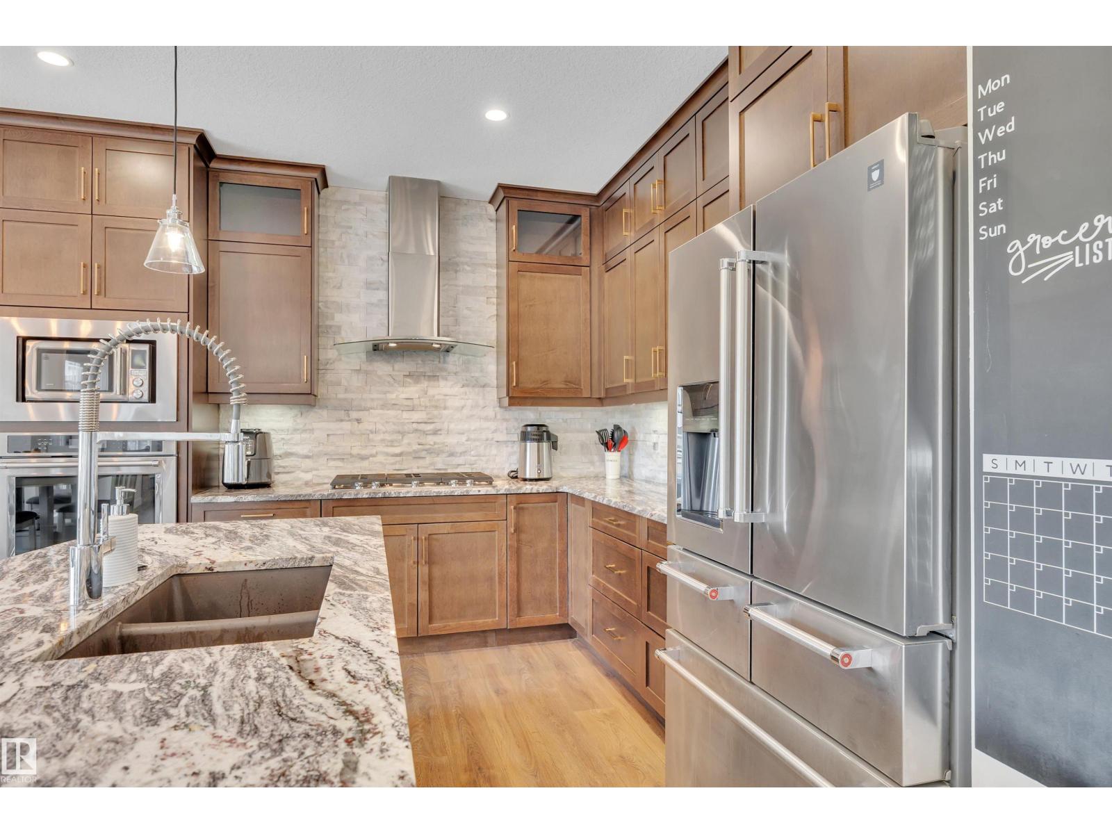 50 Rosemount Bv, Beaumont, Alberta  T4X 1S5 - Photo 11 - E4458121